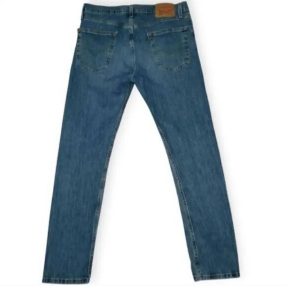 Levis levi 502